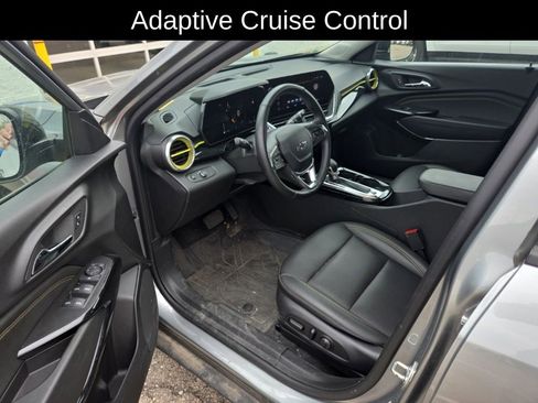 Used 2024 Chevrolet Trax ACTIV w/ Driver Confidence Package FWD image 15