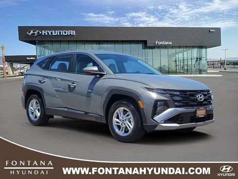New 2026 Hyundai Tucson SE FWD image 1