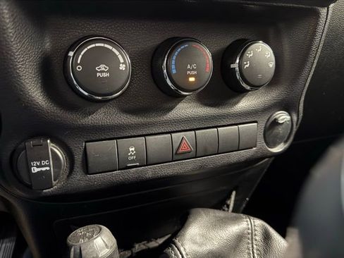 Used 2015 Jeep Wrangler Sport w/ Trailer Tow Group image 18