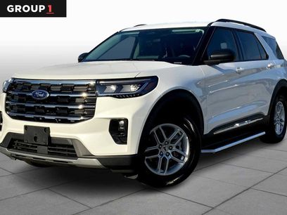 Used 2025 Ford Explorer Active w/ Active Comfort Package