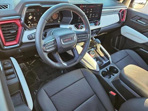 New 2026 GMC Canyon AT4X image 3