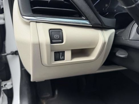 Used 2020 Cadillac CT4 Premium Luxury AWD/4WD image 17