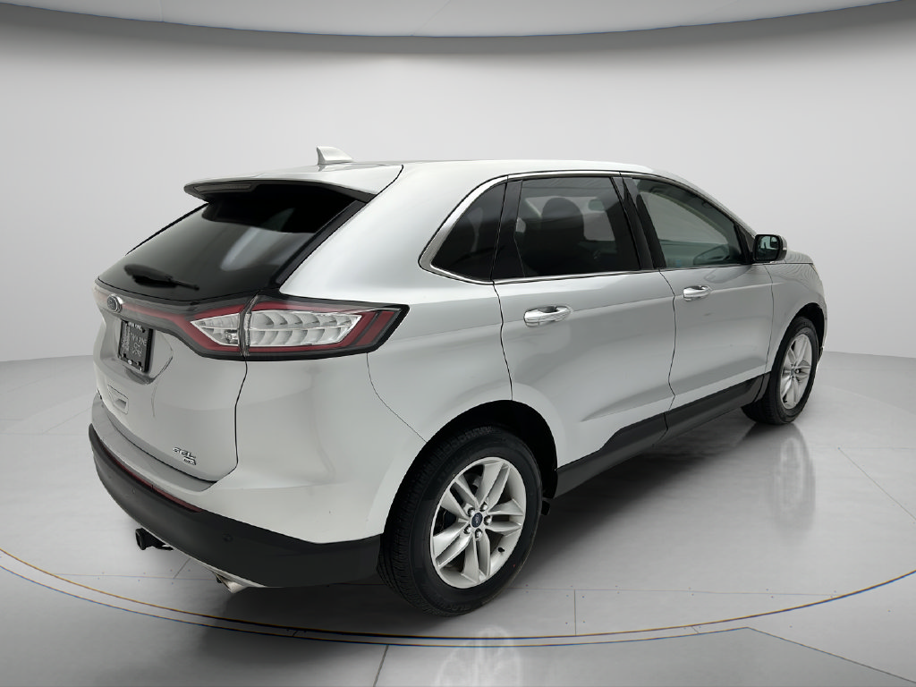 Used 2017 Ford Edge SEL w/ Equipment Group 201A AWD/4WD image 5