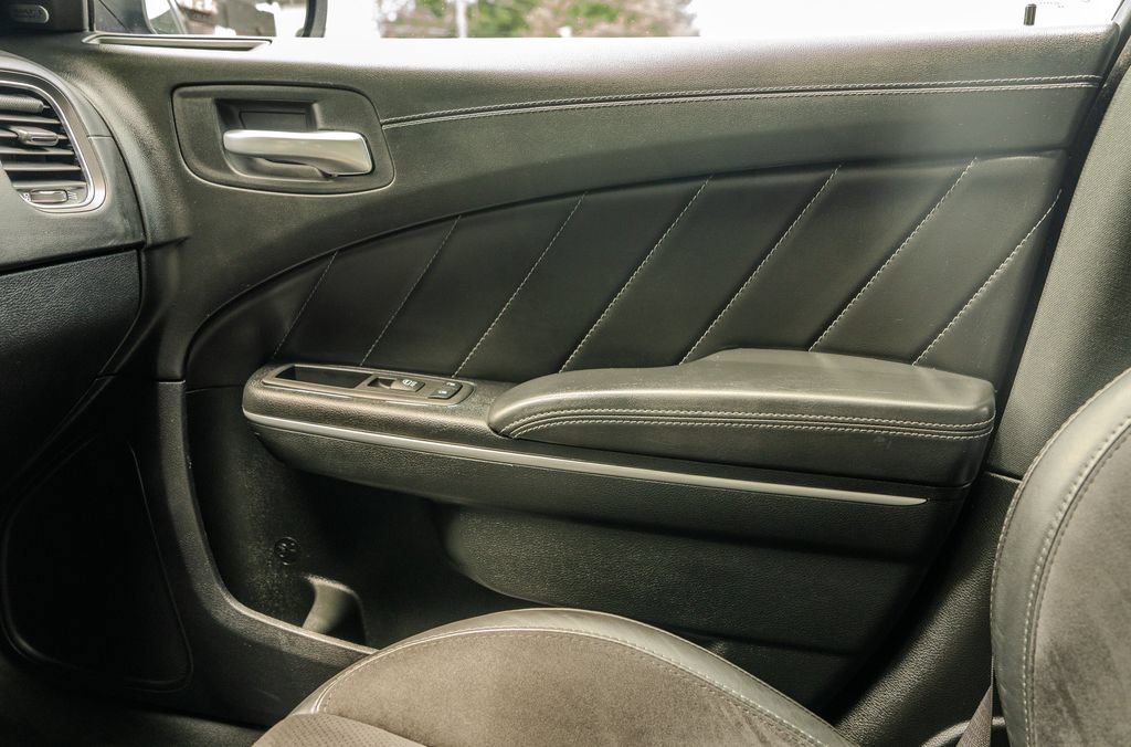 Used 2023 Dodge Charger Scat Pack RWD image 13