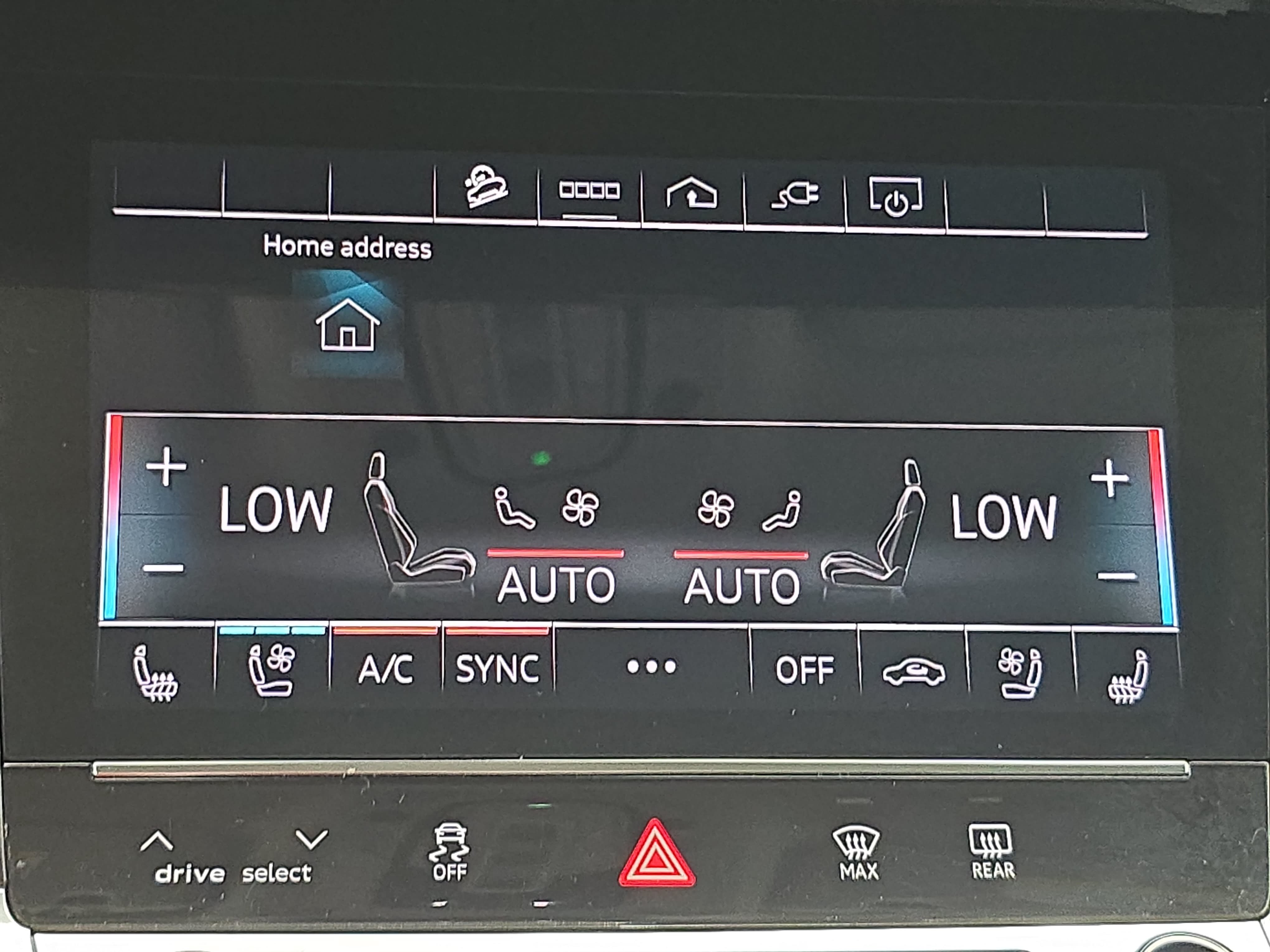 Used 2024 Audi Q8 e-tron Premium Plus AWD/4WD image 23