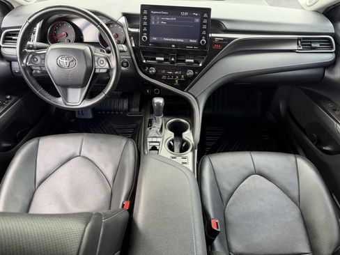 Used 2023 Toyota Camry XSE w/ Navigation Package FWD image 11