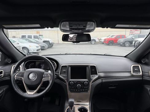Used 2016 Jeep Grand Cherokee Limited image 15