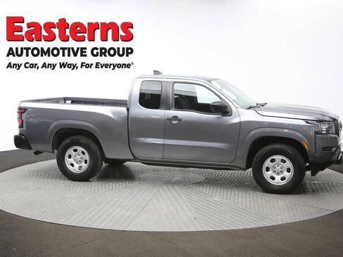 Used 2022 Nissan Frontier S image 45