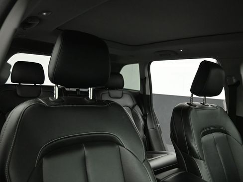 Used 2022 Jeep Grand Cherokee Limited 4xe image 29