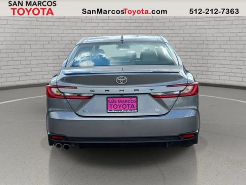 Used 2026 Toyota Camry SE w/ Convenience Package FWD image 7