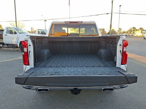 Used 2021 Chevrolet Silverado 1500 LTZ w/ Z71 Off-Road Package image 28