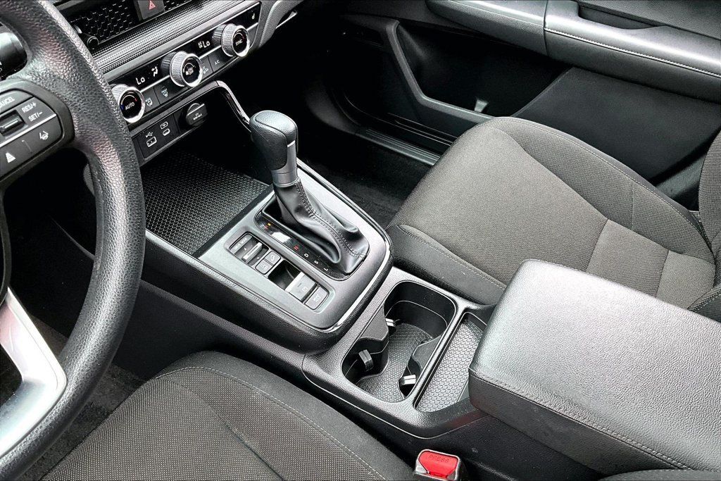 Used 2024 Honda CR-V EX image 13