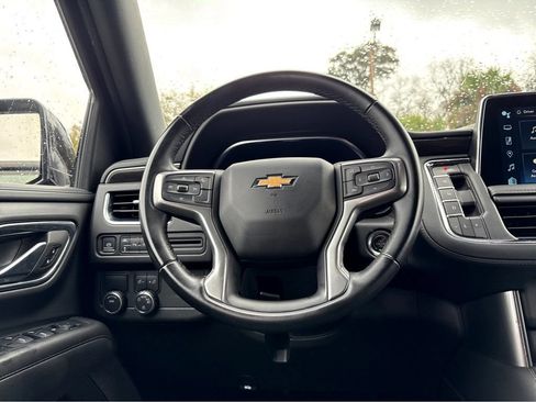 Used 2024 Chevrolet Tahoe LT RWD image 17