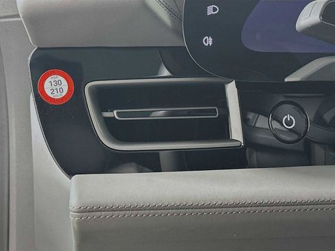 Certified 2025 Porsche Taycan image 13