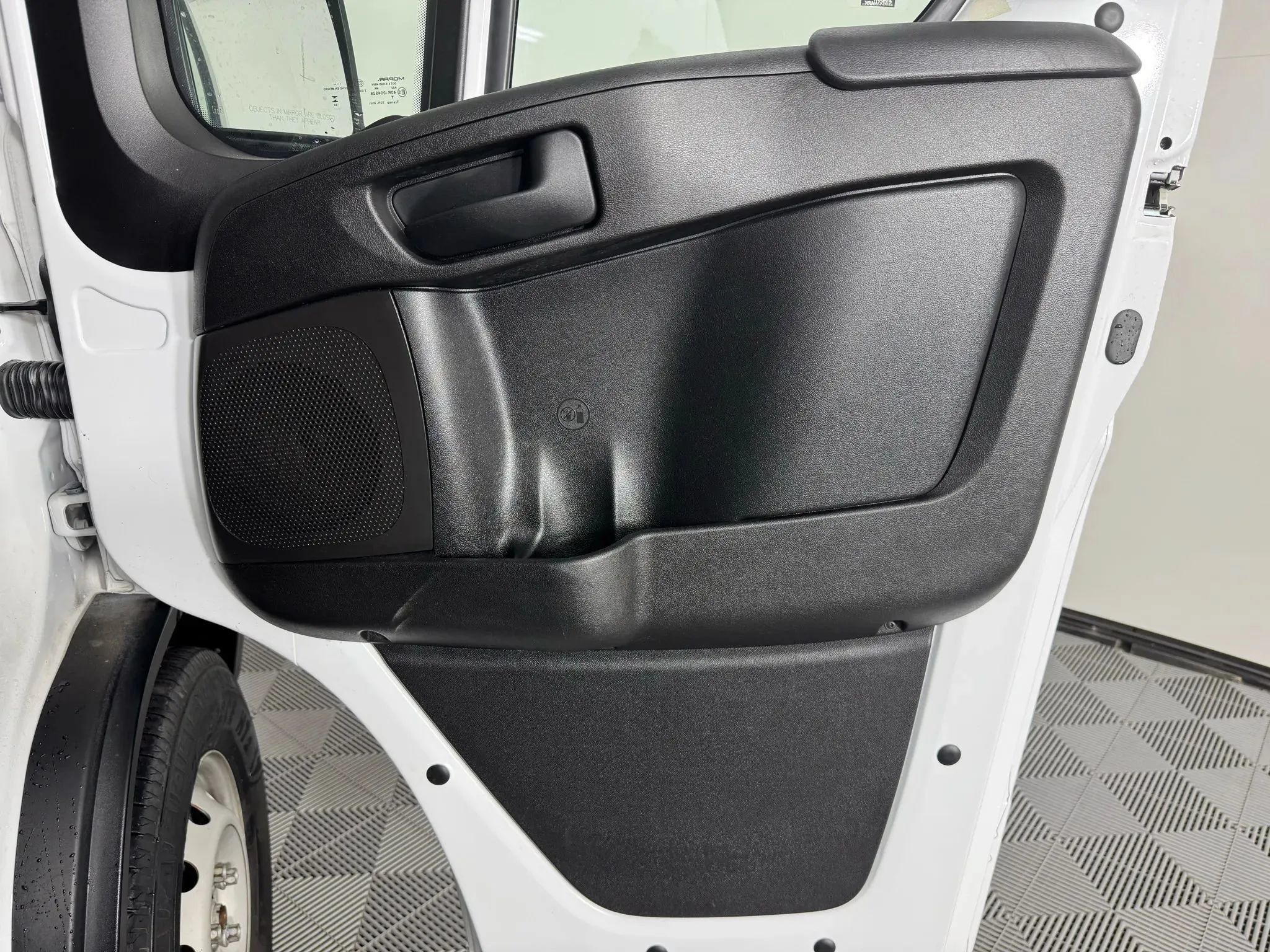 Used 2024 RAM ProMaster 1500 w/ Convenience Group FWD image 36