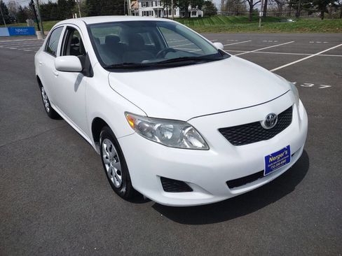 Used 2009 Toyota Corolla LE image 4
