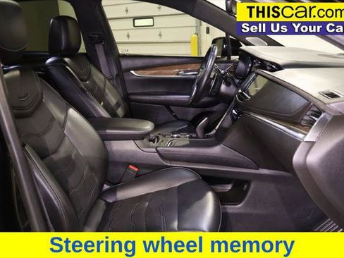 Used 2020 Cadillac XT5 Sportv w/ Platinum Package image 23