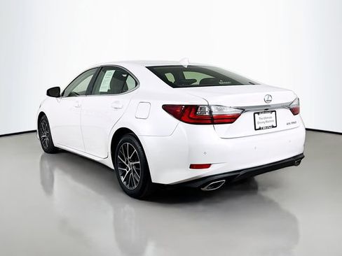 Used 2016 Lexus ES 350 image 5