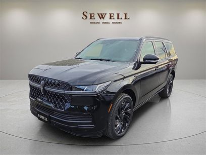 New 2025 Lincoln Navigator Reserve w/ Jet Appearance Package