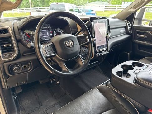 Used 2024 RAM 2500 Laramie AWD/4WD image 16