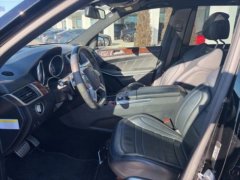 Used 2014 Mercedes-Benz GL 63 AMG 4MATIC image 12