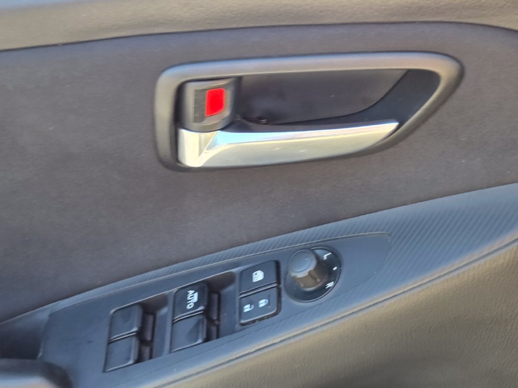 Used 2018 Toyota Yaris iA FWD image 26