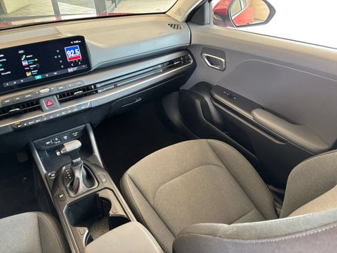 Used 2025 Kia K4 FWD image 34