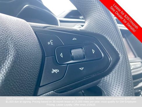 Used 2023 Chevrolet TrailBlazer LT image 31