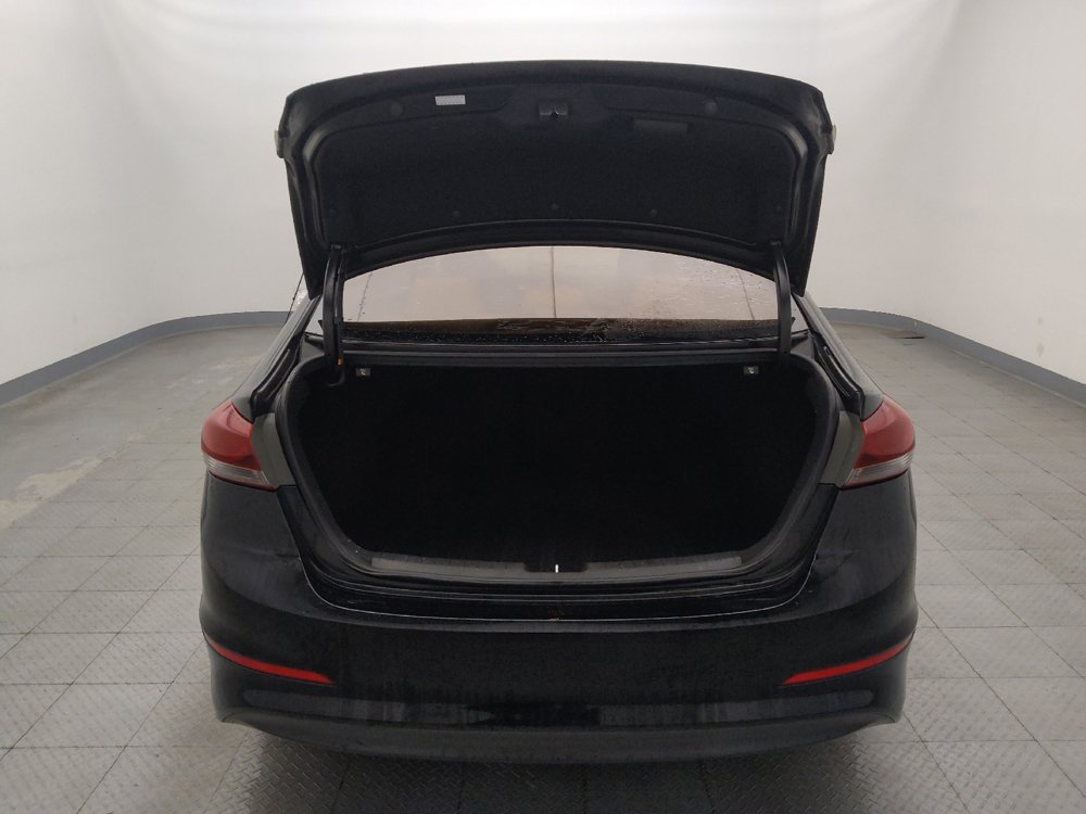 Used 2018 Hyundai Elantra Value Edition FWD image 29