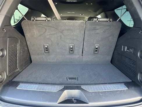 Used 2023 Chevrolet Tahoe Premier image 13