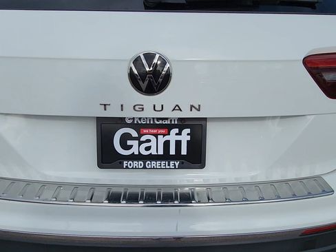 Used 2024 Volkswagen Tiguan Wolfsburg Edition image 43