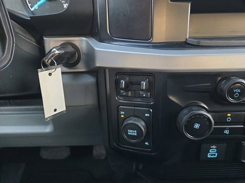 Used 2024 Ford F250 XLT image 17