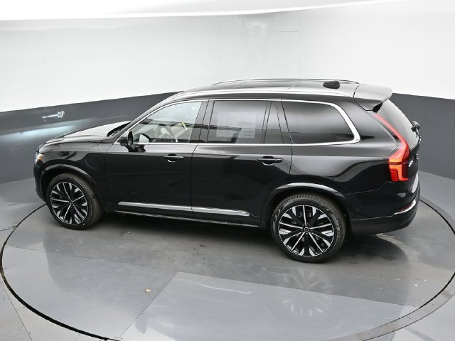 New 2026 Volvo XC90 T8 Plus AWD/4WD image 48