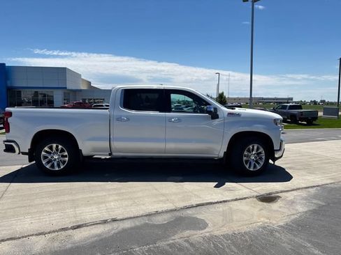 Used 2021 Chevrolet Silverado 1500 LTZ AWD/4WD image 2