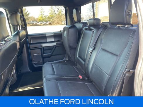 Used 2015 Ford F150 Lariat image 28