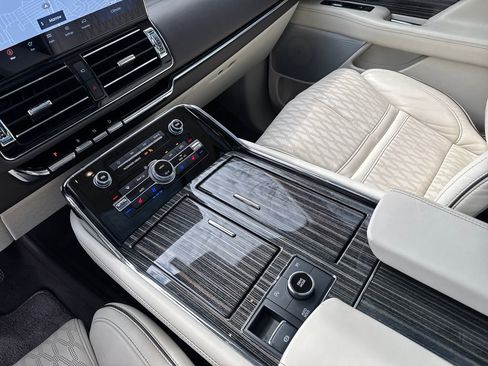Certified 2024 Lincoln Navigator L Black Label image 27