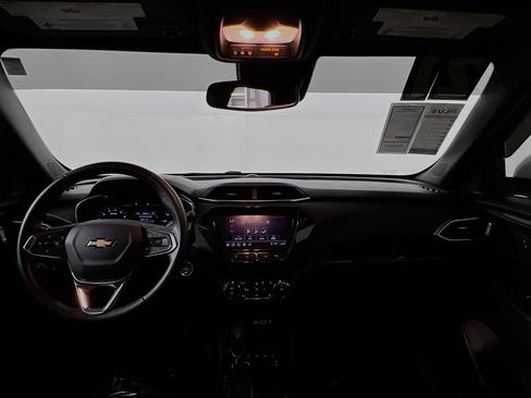 Used 2021 Chevrolet TrailBlazer ACTIV w/ Convenience Package image 30