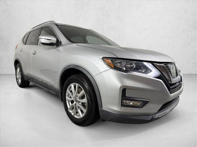 Used 2017 Nissan Rogue SV FWD image 1