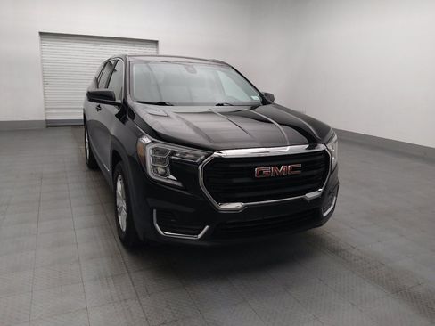 Used 2024 GMC Terrain SLE FWD image 14
