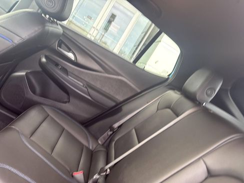 Used 2025 Buick Envista Sport Touring w/ Convenience I Package image 11