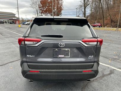 New 2025 Toyota RAV4 XLE
