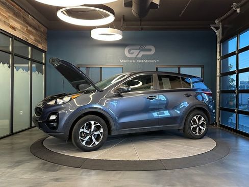 Used 2020 Kia Sportage LX AWD/4WD image 24