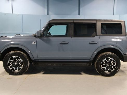 Used 2025 Ford Bronco Outer Banks image 31