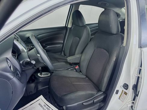 Used 2019 Nissan Versa SV FWD image 11
