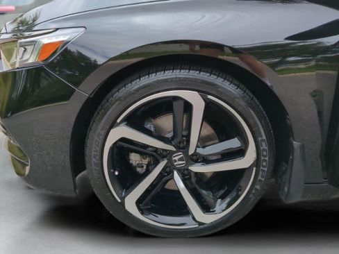 Certified 2020 Honda Accord Sport image 33