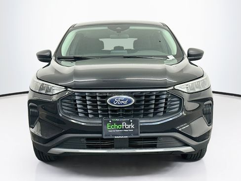 Used 2024 Ford Escape Active AWD/4WD image 2