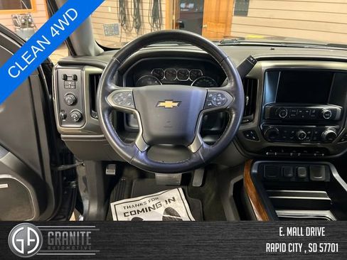 Used 2018 Chevrolet Silverado 1500 High Country image 15