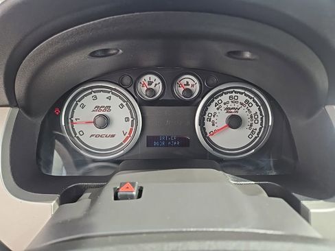 Used 2009 Ford Focus SEL FWD image 21