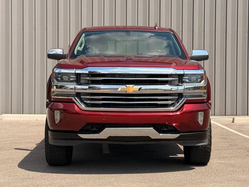 Used 2016 Chevrolet Silverado 1500 High Country RWD image 2