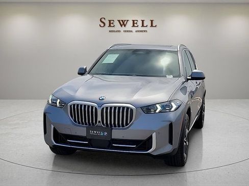 Used 2024 BMW X5 sDrive40i w/ Premium Package RWD image 1